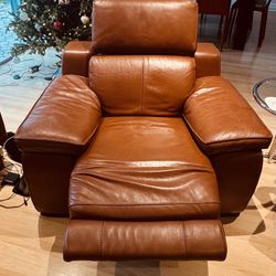 Tan leather Power Recliners (2 Chairs) 