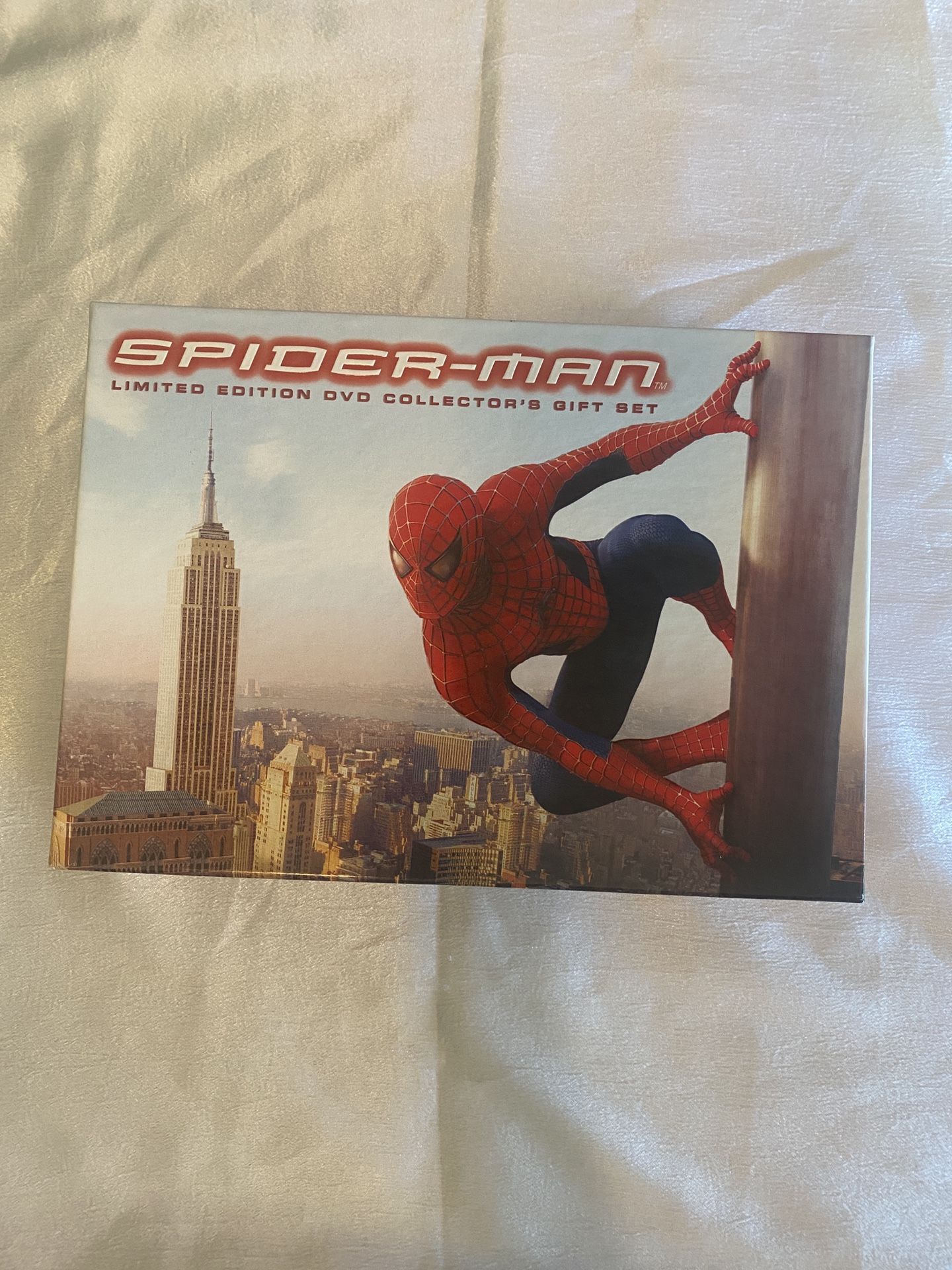 Spider-Man Limited Edition DVD Collector’s Gift Set + Bonus Spider-Man 2 DVD Marvel Stan Lee Box