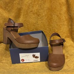 Universal Thread - Cognac/Tan Marcia Heeled Clog Sandals