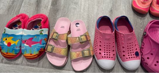Girls shoes all diff sizes see post. If posted they’re available. Only msg when ready for pick up.