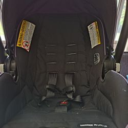 Graco Snugride 35 Lite And Base