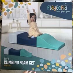 New In Box Playtopia Soft Climbing Foam Set