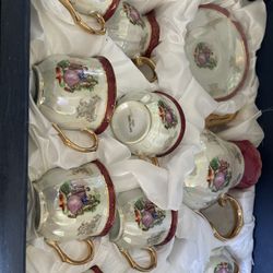 Fine Porcelain Set
