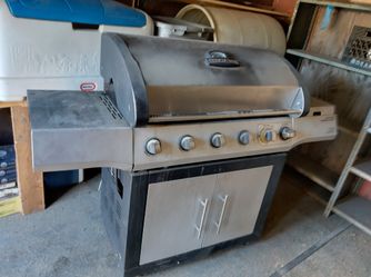 Brinkman Grill With Sideburner