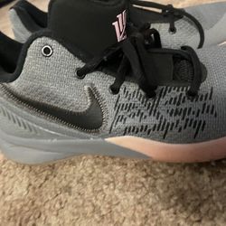 Nike Men’s Shoe