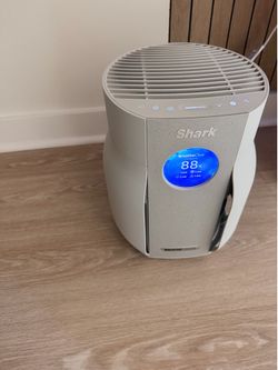 Shark BreatheClear™ Compact Pro with NeverChange™ Air Purifier