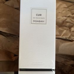 CUIR OUD - FEUILLE DE VIOLETTE YSL