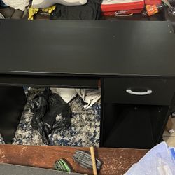 Small Desk With Storage