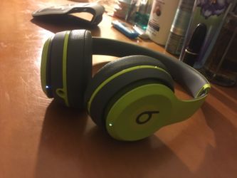 Beats solo 2