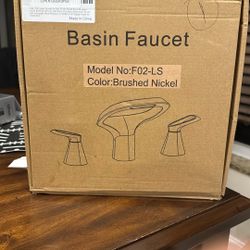 Brushed Nickel Basin Faucet Model F02-LS – 3-Hole Widespread, Excellent Condition