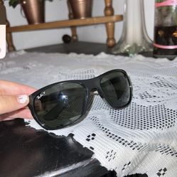 Ray Ban Sunglasses By Luxottica