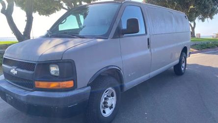 2006 Chevrolet Express 3500 Cargo
