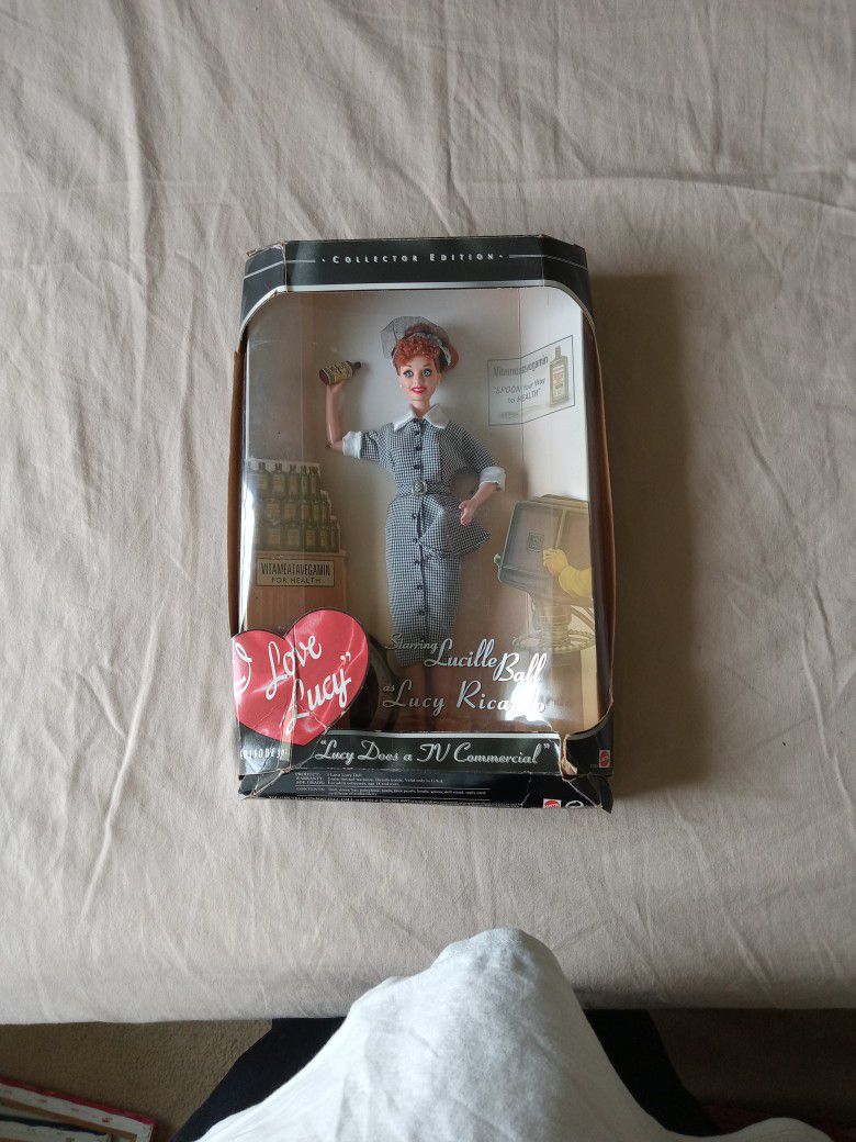 Lucille Ball Collectors Edition Doll