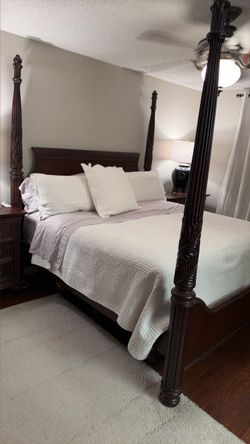 Thomasville King bedroom set
