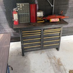 Work Bench  $300