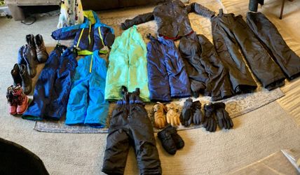 Snow Cloths, Shoes & Gloves 