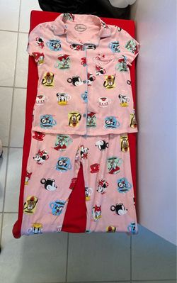 Women’s Disney Pajama Set Size LARGE