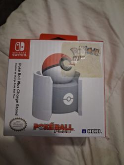 Poke ball Plus