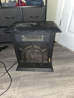 Electric fireplace works good