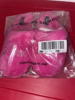 Victoria’s Secret PINK Slippers 