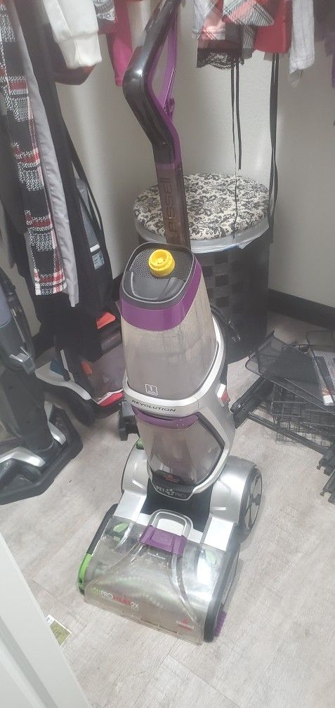 Bissell Pet Pro Carpet Cleaner