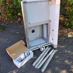 39" STAINLESS STEEL PREP-SINK with FAUCET BRAND NEW