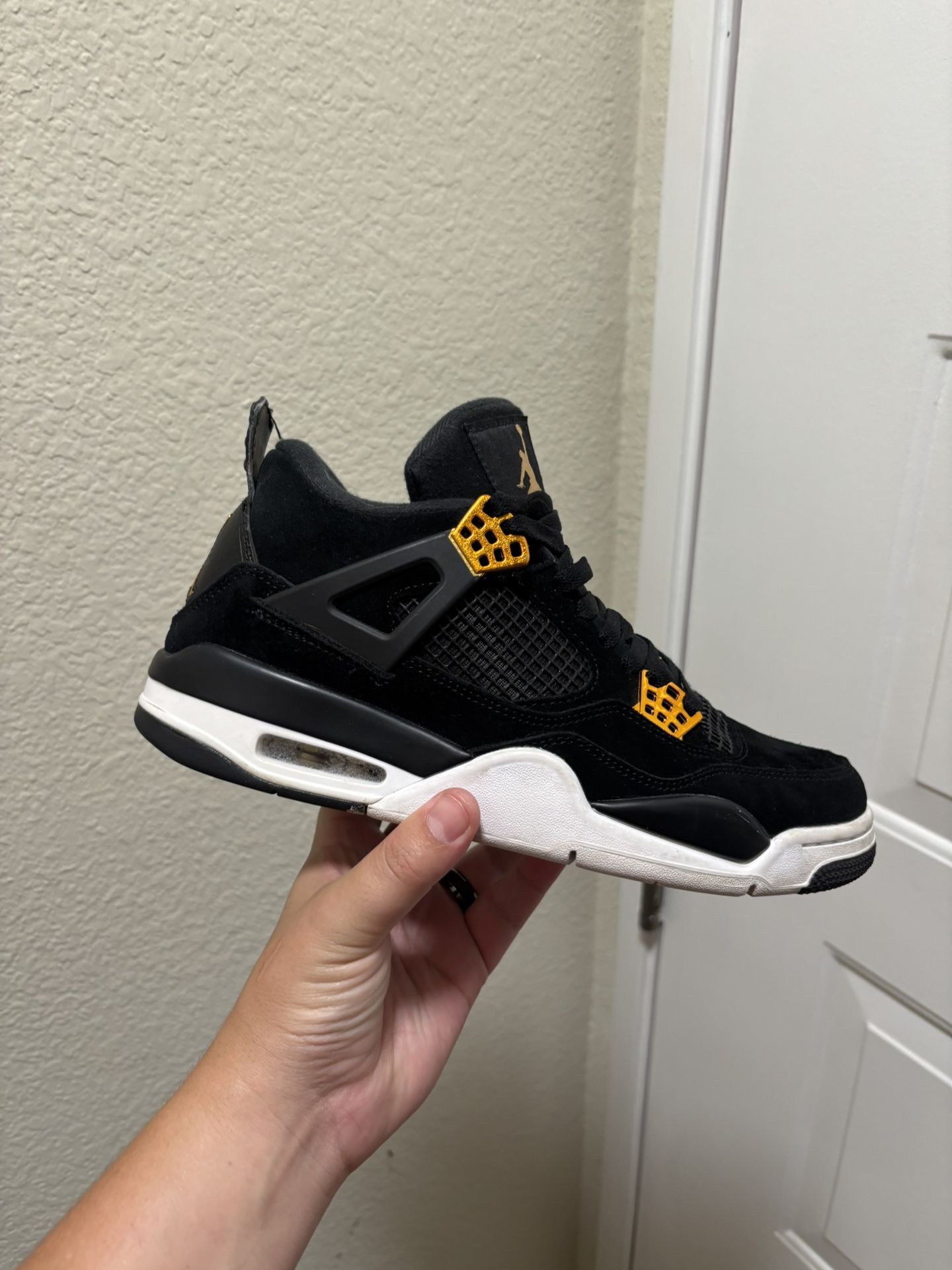 Jordan Retro 4 Royalty 