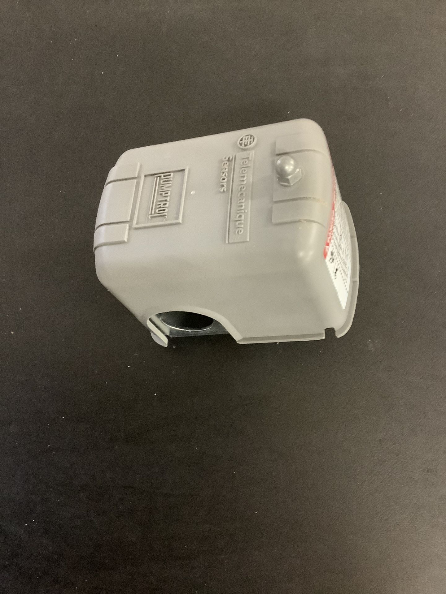 Square D 30/50 Pressure Switch.