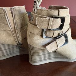 Blowfish Brand Brown Wedge Ankle Boot w/ Side Zipper