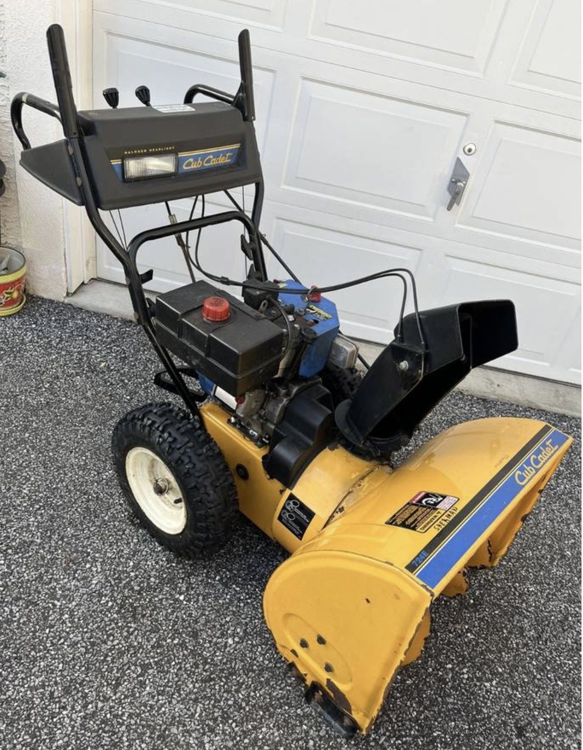 Cub Cadet Monster Snow Blower - 7HP Beast of a Snowblower - Elec Start