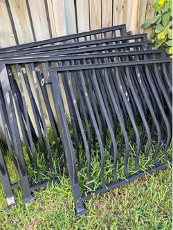 5 aluminum railing with everything ready for installation