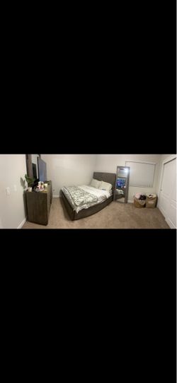 4 piece Bedroom Set for sale