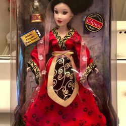 Porcelain China Doll BrassKey Cultured Keepsakes 17”