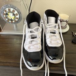 Jordan 11s Retro  Gratitude 10.5