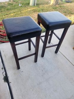 bar stools