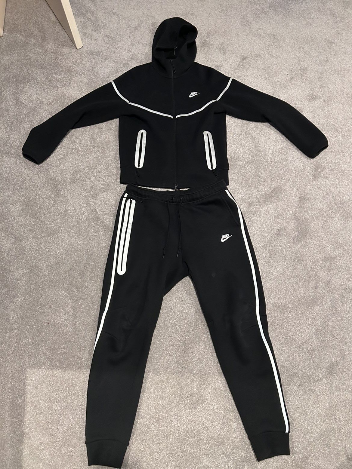 Reflective Nike Tech Authentic