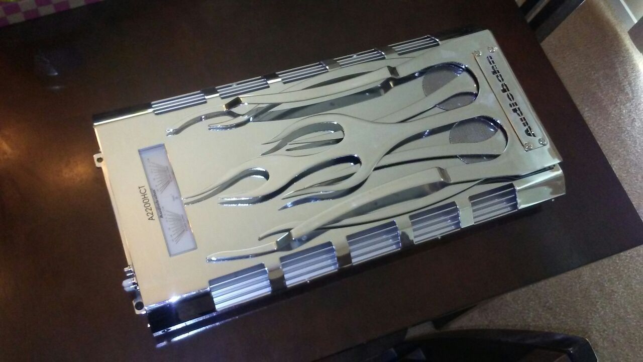 Audiobahn 2200 hct make offer