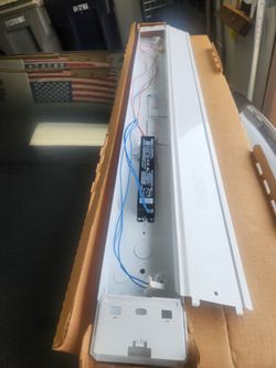 Lithonia Lighting General Purpose Striplight