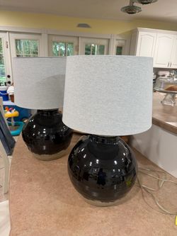 Set of 2 Pottery Barns Black Ceramic Table Lamps