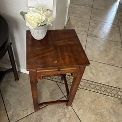 Wood Accent Table 