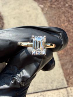 14kt Lab Diamond Engagement Ring