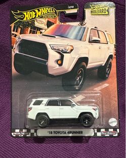 Hot wheels white 4Runner