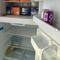 Insiginia Refrigerator