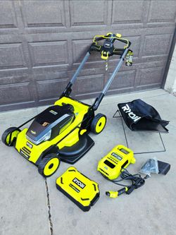 RYOBI 80V HP Brushless 30in Multi Blade Self Propelled Lawn Mower w/ 10Ah Battery & Hyper Charger