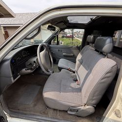1993 Toyota pick up