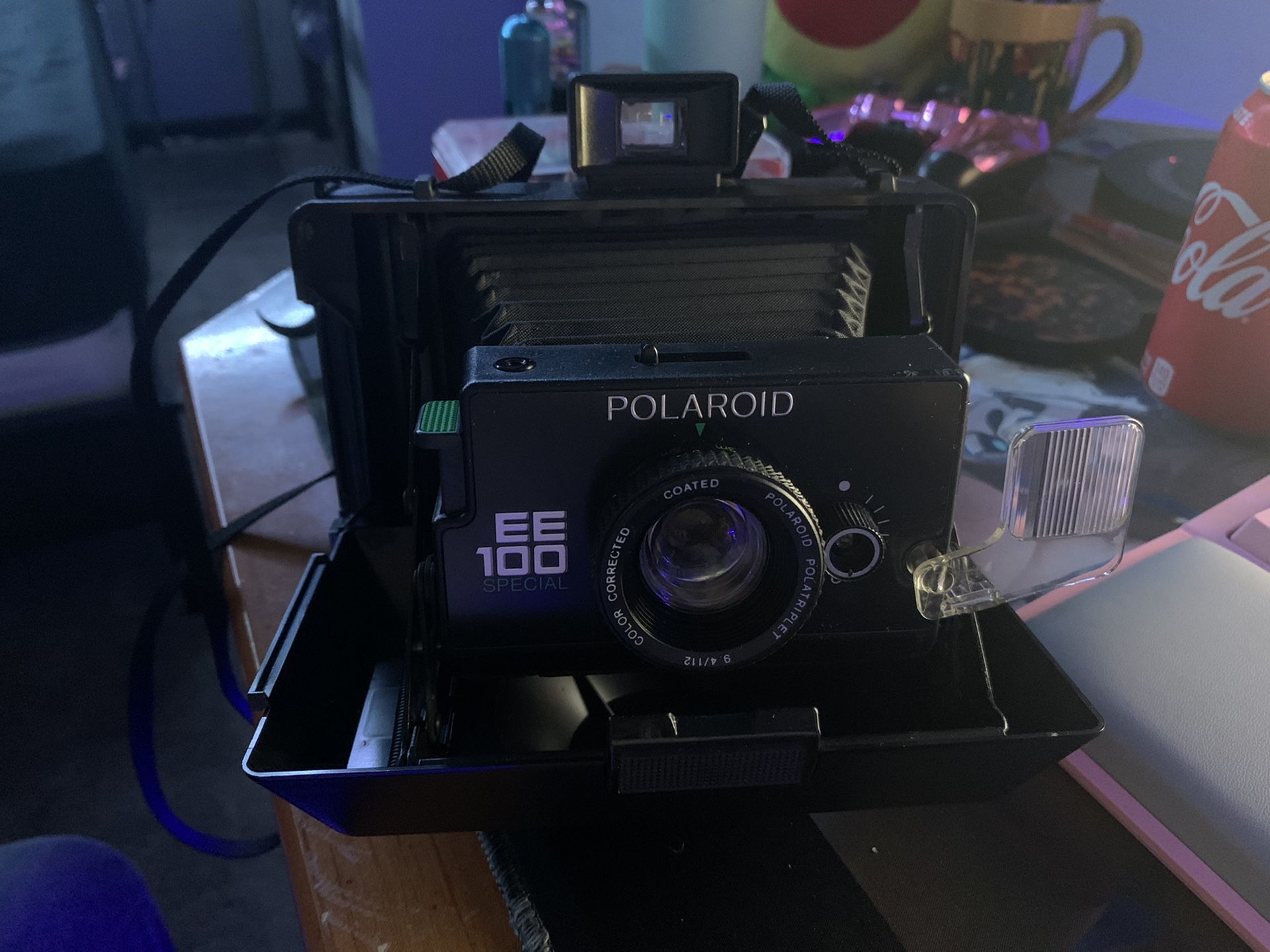 Polaroid EE100 Special Vintage Film Land Camera