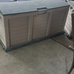 Caja de plástico