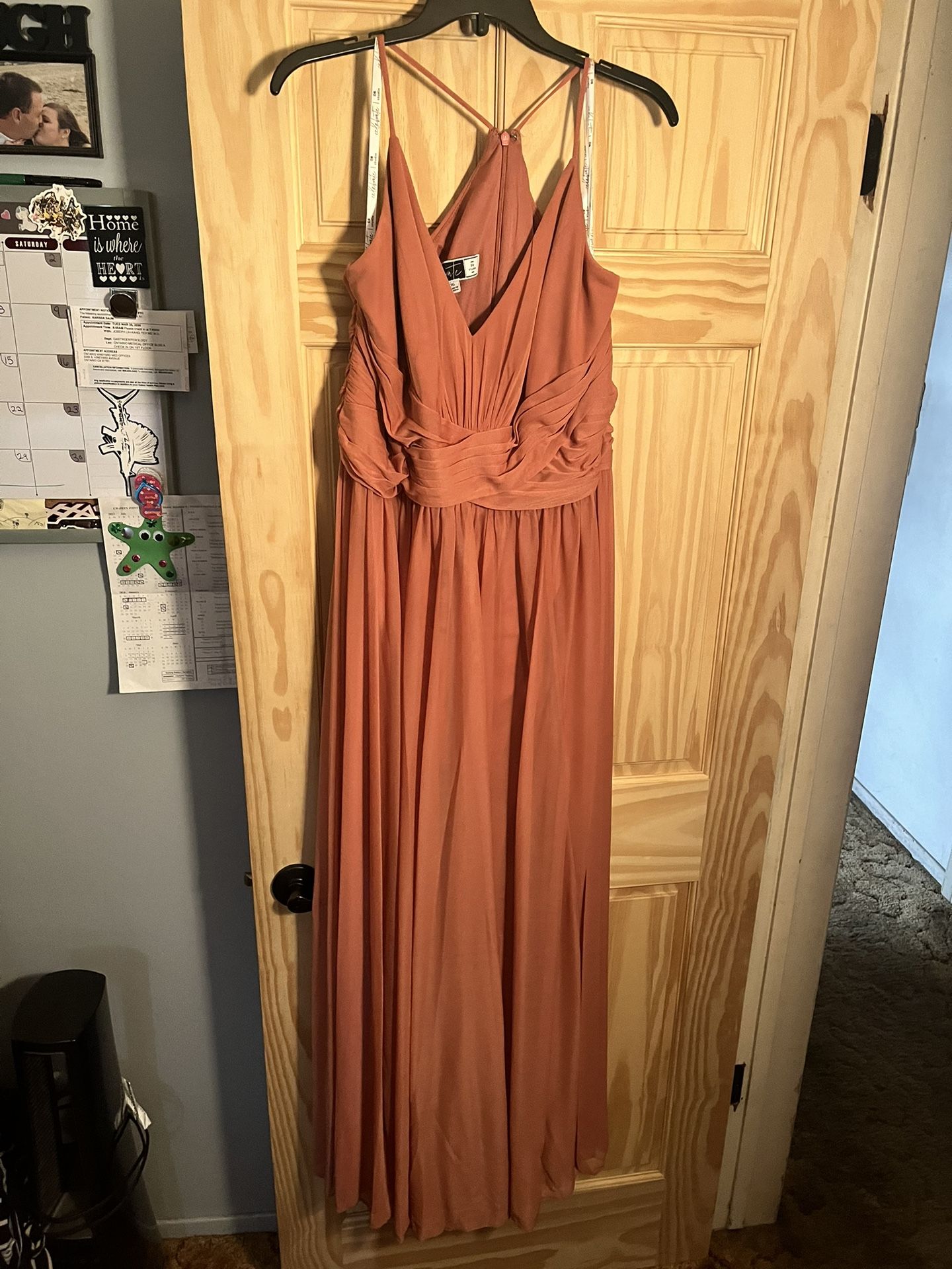 deep gold bridesmaid dresses Bridesmaid Dresses Women's Elegant Sheath/Column Deep V-Neck Pleated Sleeveless Long Formal Evening Gowns with Bow Back
