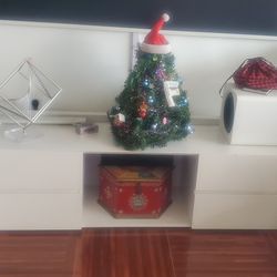 TV Stand/ Media Console