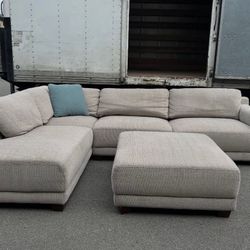 Sectional Couch 